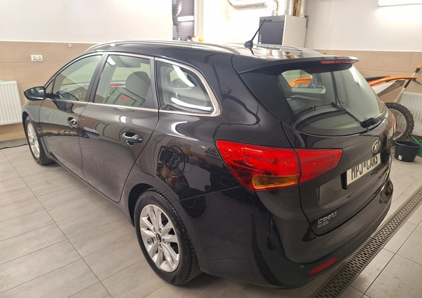Kia Ceed cena 36900 przebieg: 153000, rok produkcji 2013 z Tomaszów Lubelski małe 436